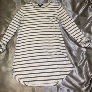 striped long shirt